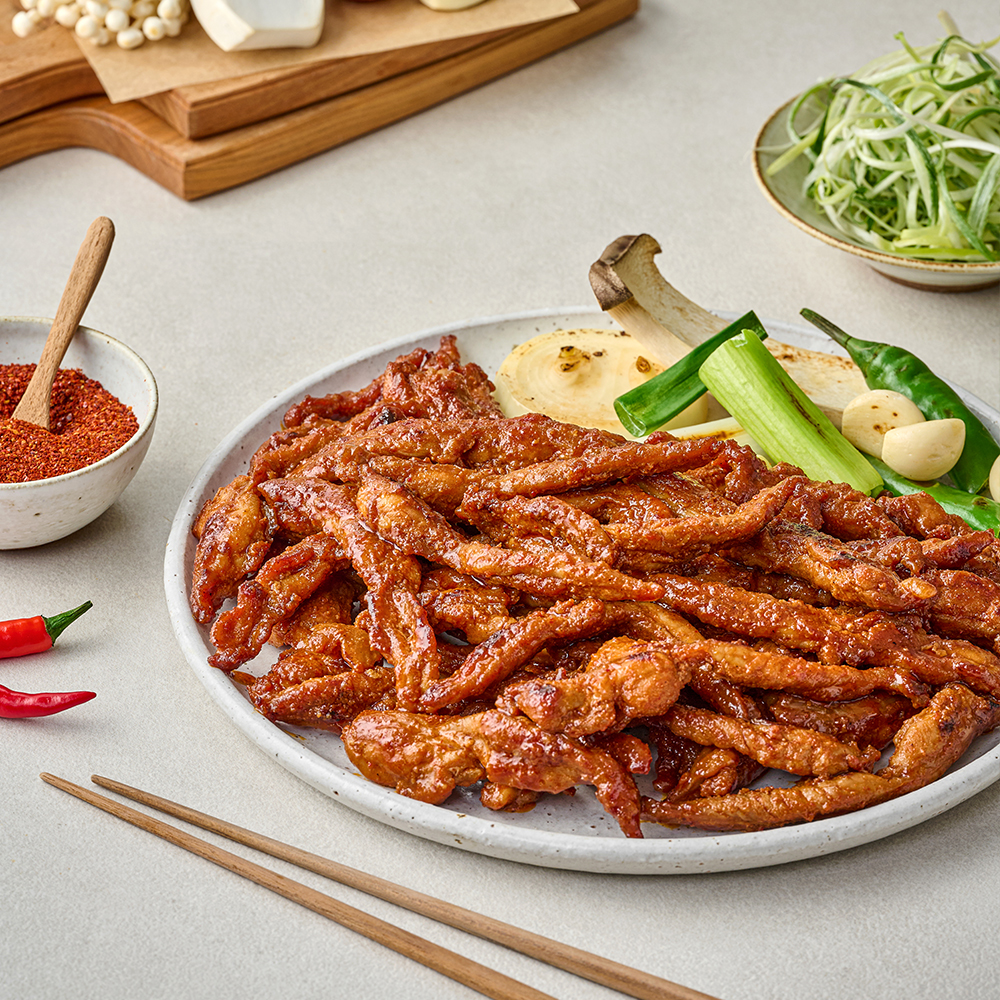 정채움 정성 가득 채운 매콤한 닭목살구이 400g 양념 닭 특수부위 캠핑