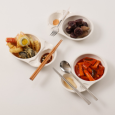 [산타폴더] 수저받침 앞접시 소스용기 All-in-one 플레이트 / 멜라민 1P